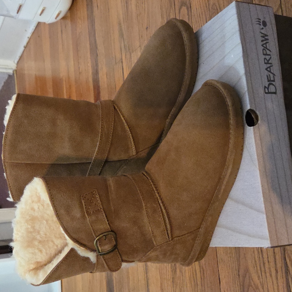 Women's (Size 8) Bearpaw Annie Hickory Mid Calf Brown Suede Sherpa Lined Boots